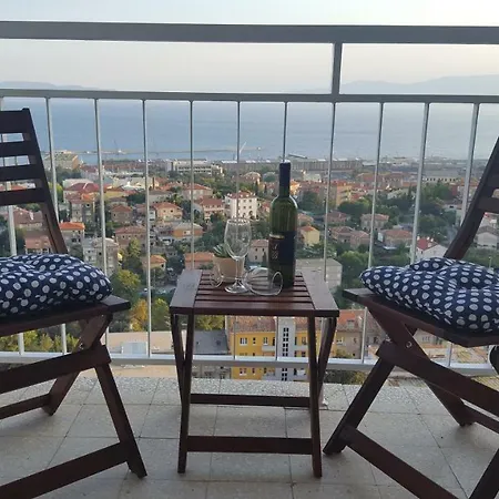 Sunny Kvarner Apartment Rijeka Exterior photo