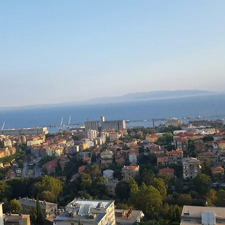 Sunny Kvarner Apartment Rijeka Exterior photo