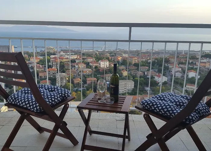 Sunny Kvarner Apartment